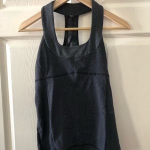 Lululemon workout tank